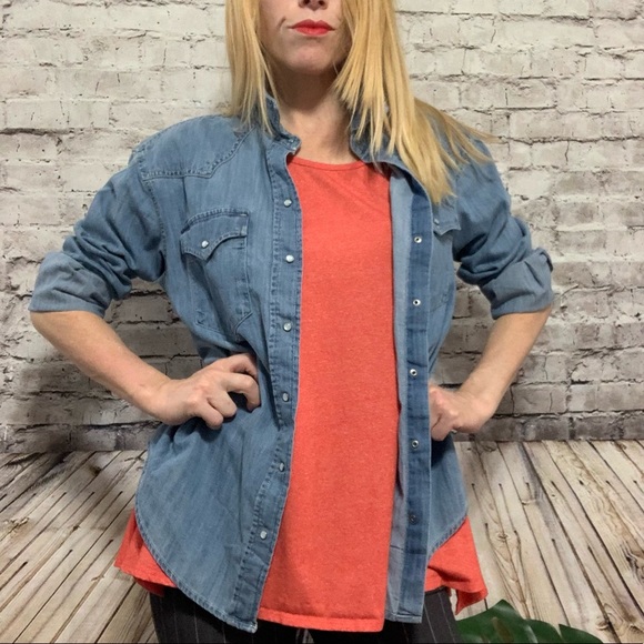 ‼️LULAROE PERFECT T Red Size Medium‼️ - Picture 4 of 16